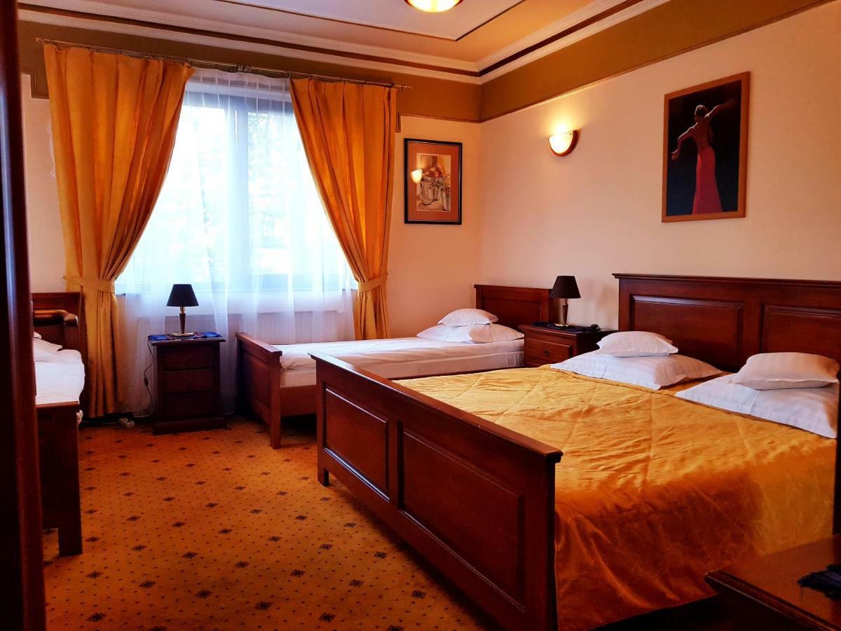Crama Haiducilor Cluj-Napoca Esterno foto